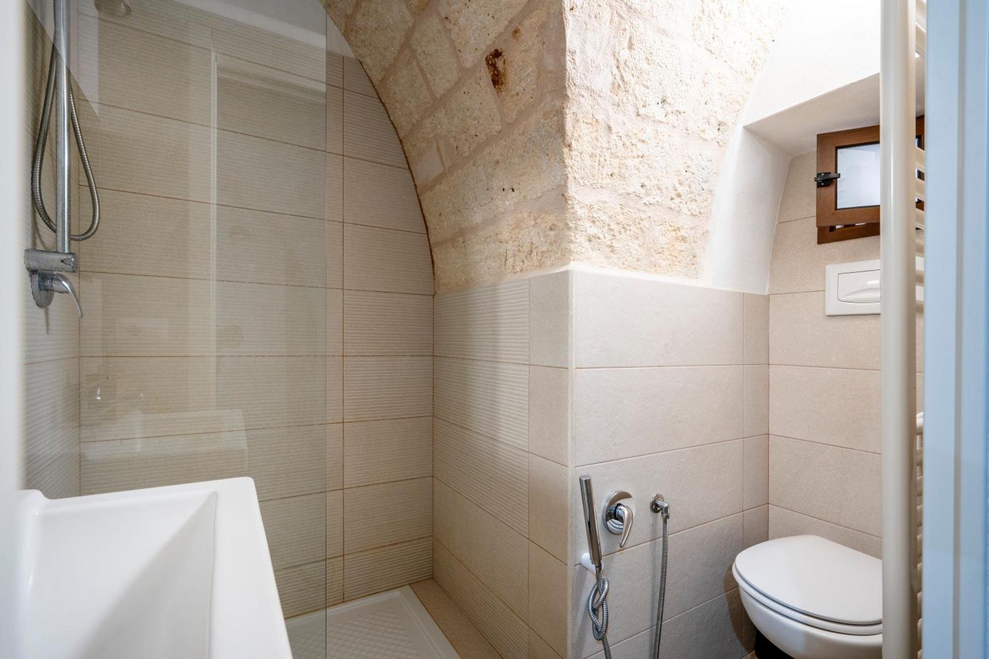 Casa Sardella, In Pieno Centro Storico A 300 Mt Dal Mare Apartment Monopoli Exterior foto