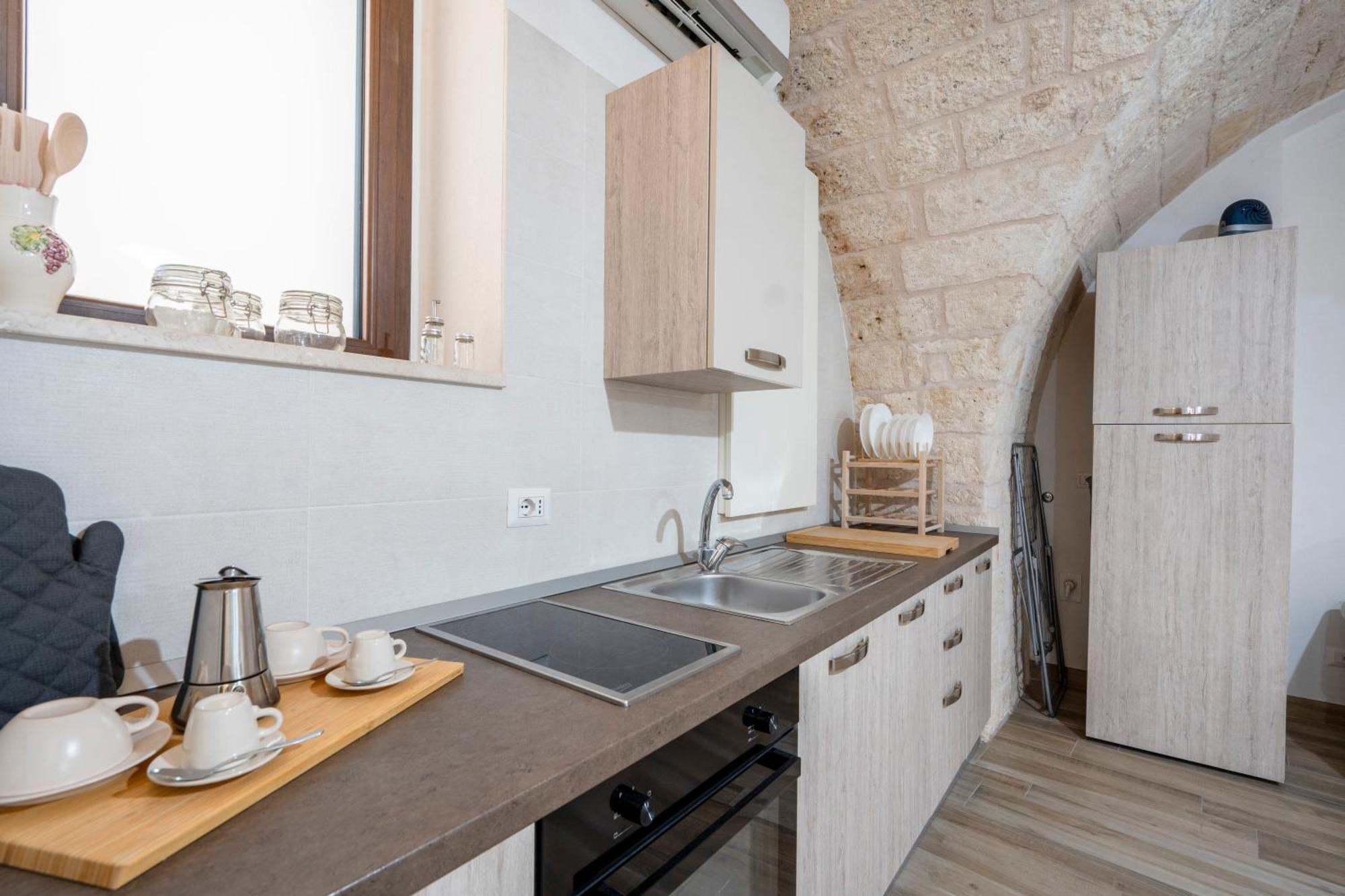 Casa Sardella, In Pieno Centro Storico A 300 Mt Dal Mare Apartment Monopoli Exterior foto